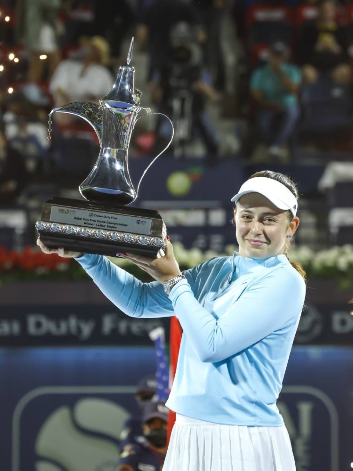 يلينا أوستابينكو