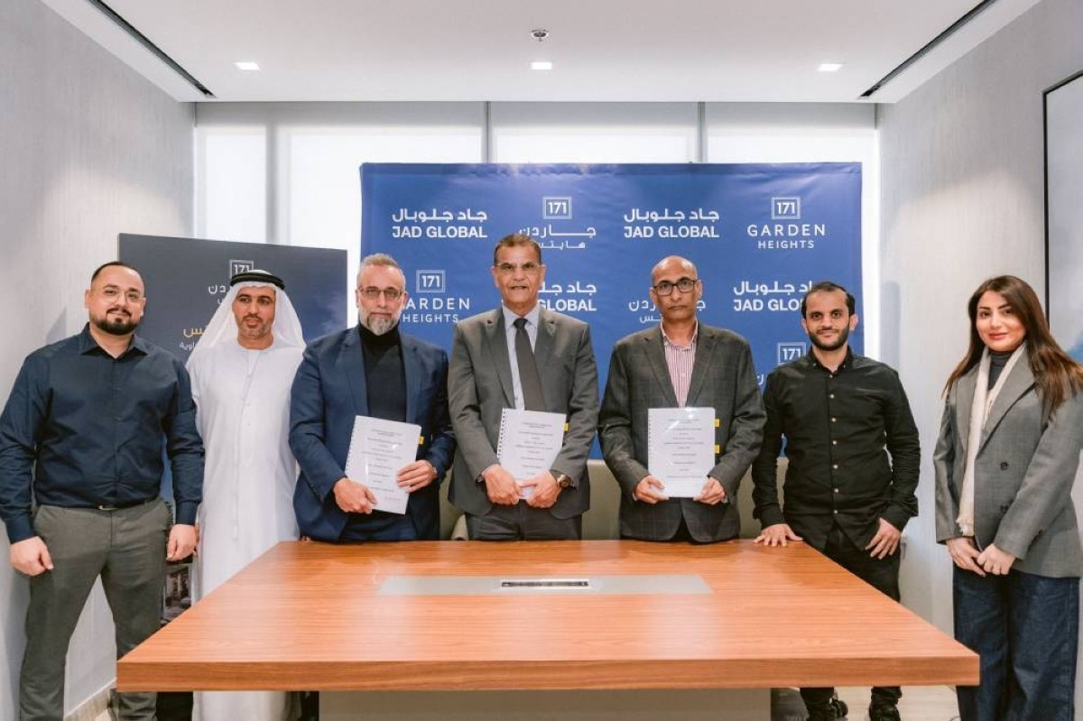 خلال ترسية العقد