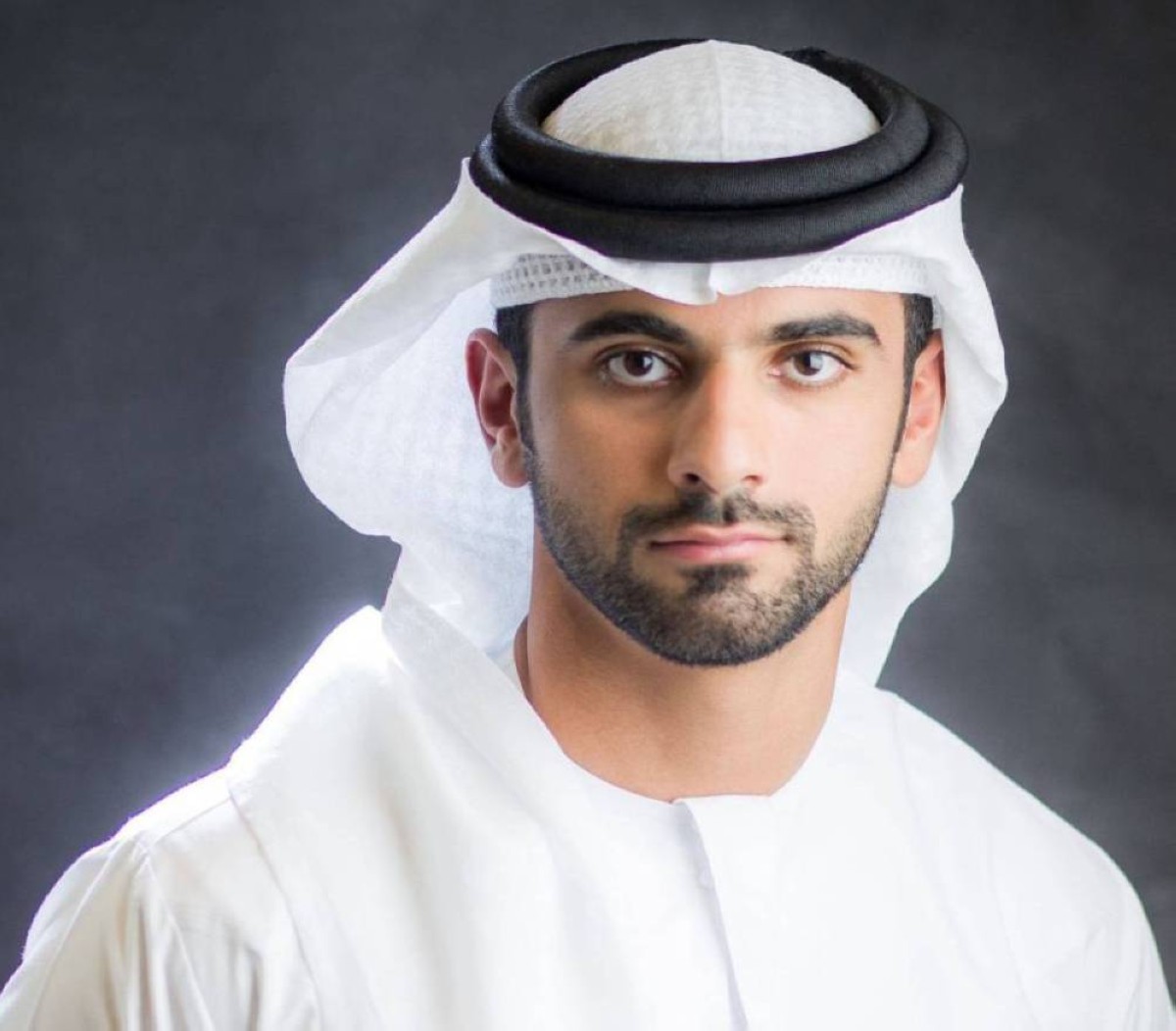«اللجنة الانتخابية» تعتمد ترشح منصور بن محمد لرئاسة «الأولمبية»