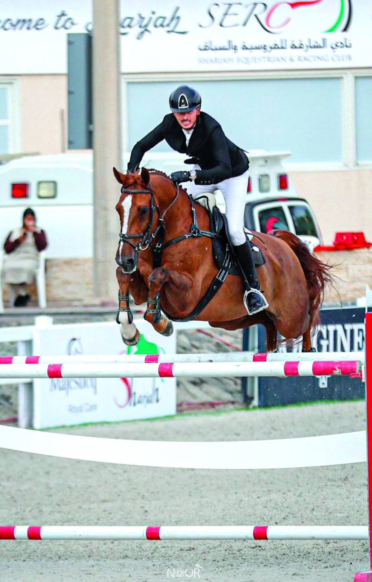 السوري أسامة الزبيبي يتصدر «الشارقة الدولية لقفز الحواجز»