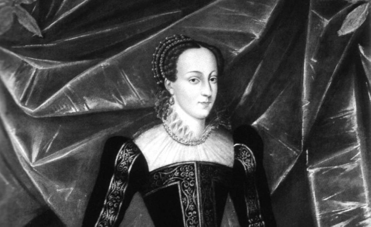 1587 إعدام ملكة اسكتلندا ماري ستيوارت بالمقصلة بعد 19 عاماً قضتها في السجن.