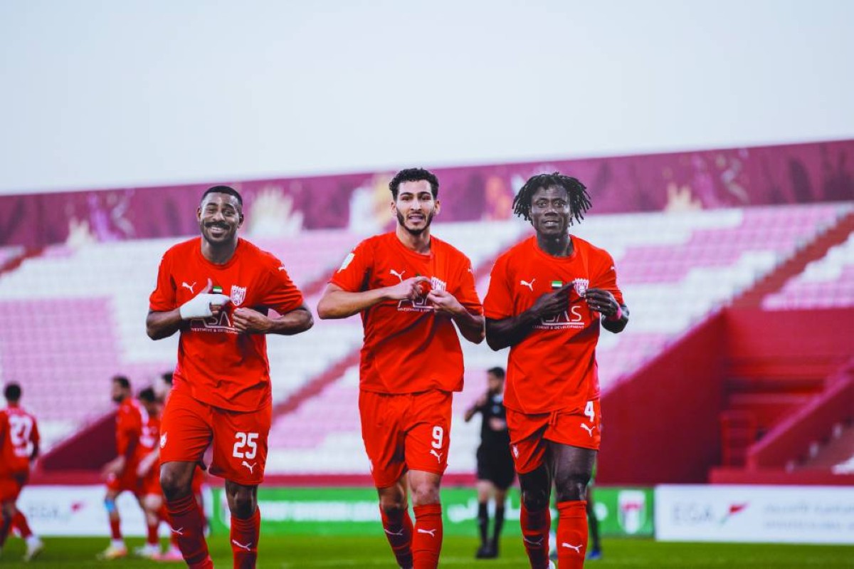 «الكراسي الموسيقية» تتلاعب بالأعصاب في دوري «الهواة»