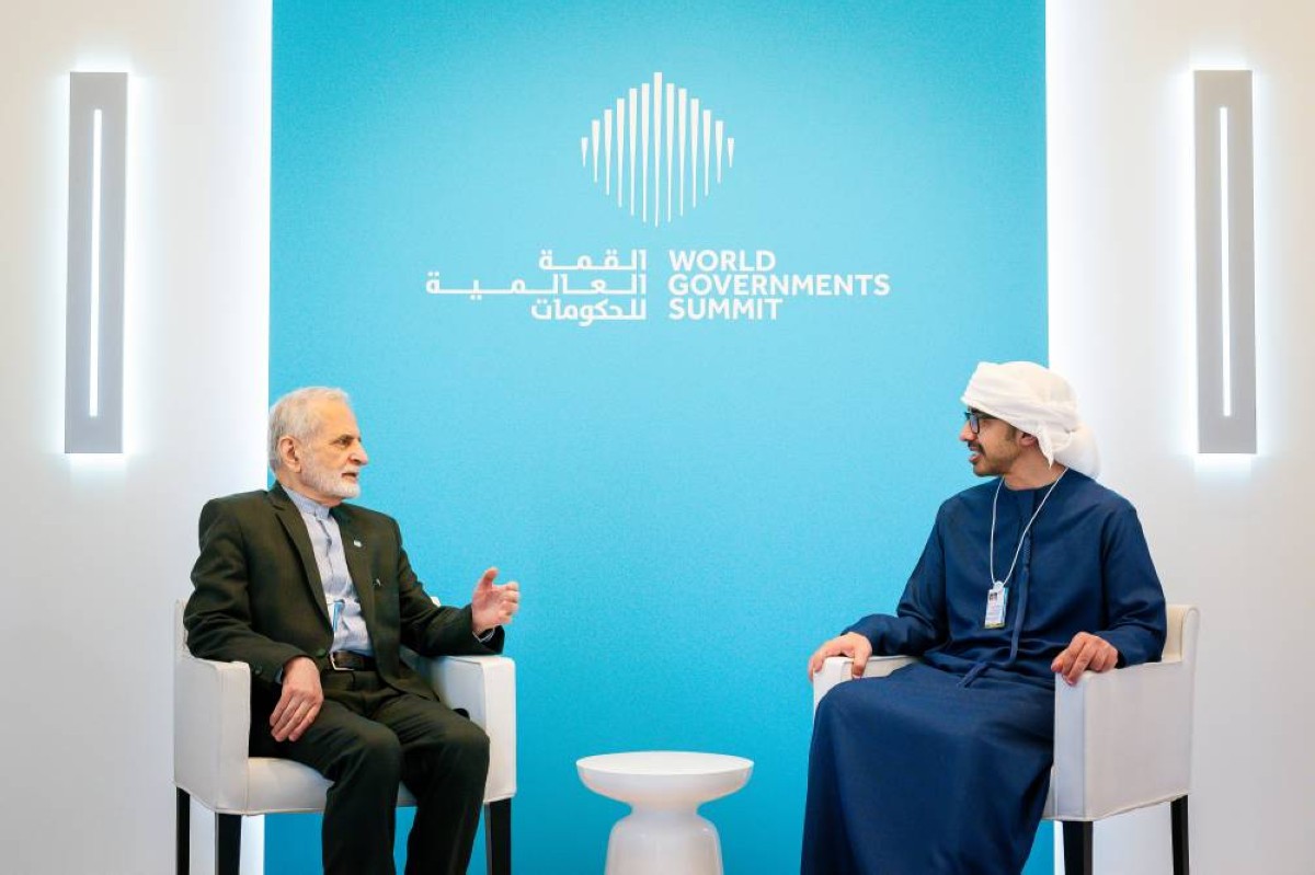 عبدالله بن زايد يبحث تعزيز العلاقات مع إيران وبوتان