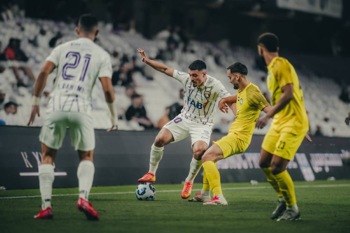 العين وكلباء