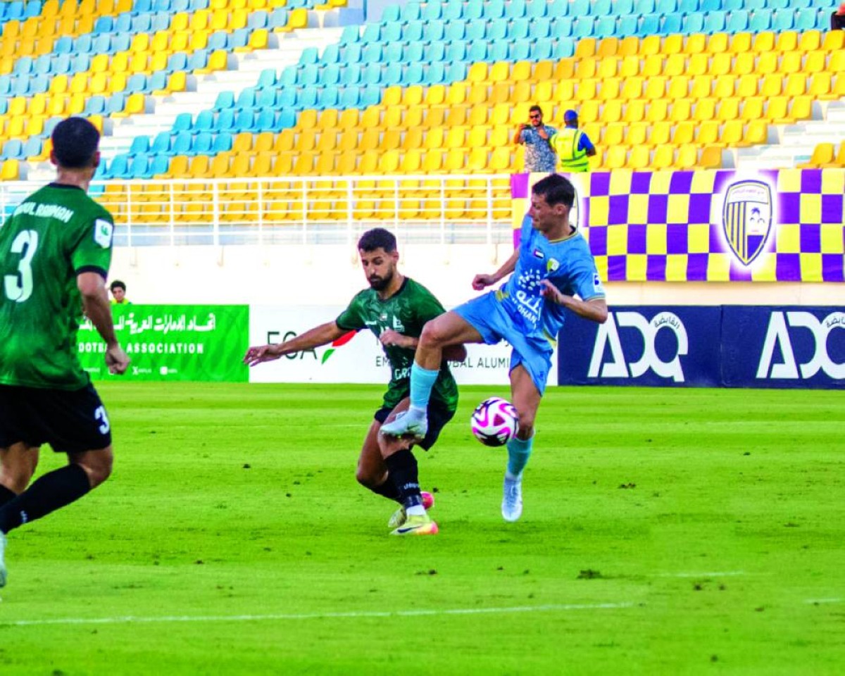 جانب من مباراة الظفرة ومجد