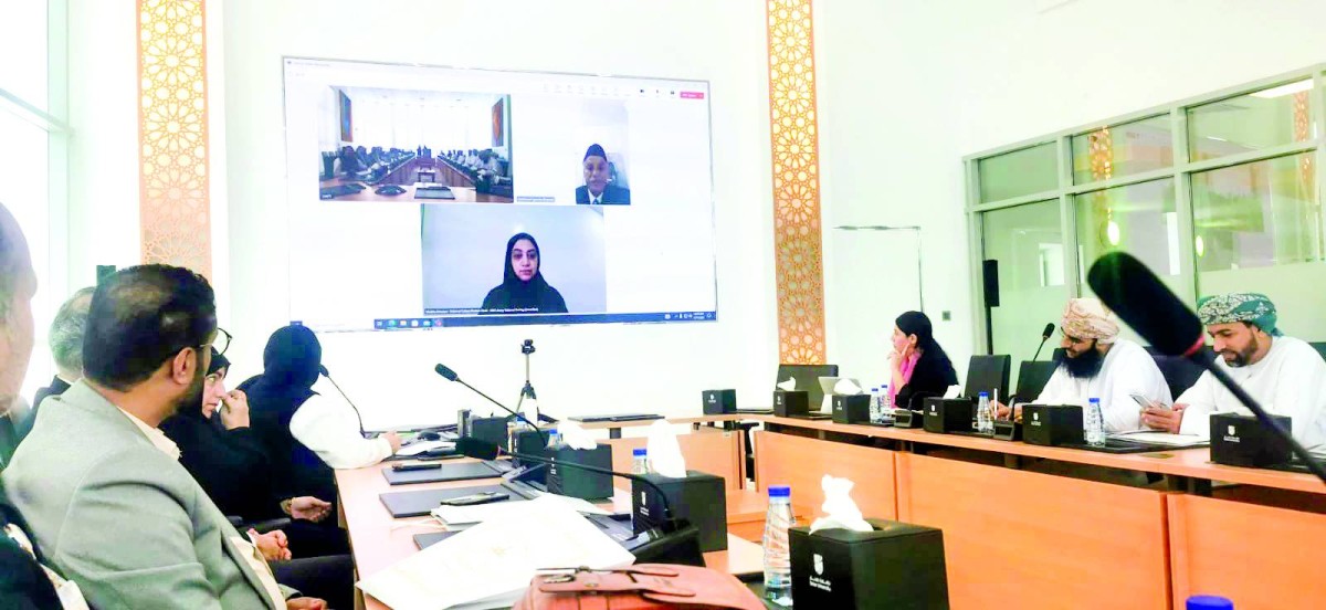 شيخة المطيري خلال الندوة