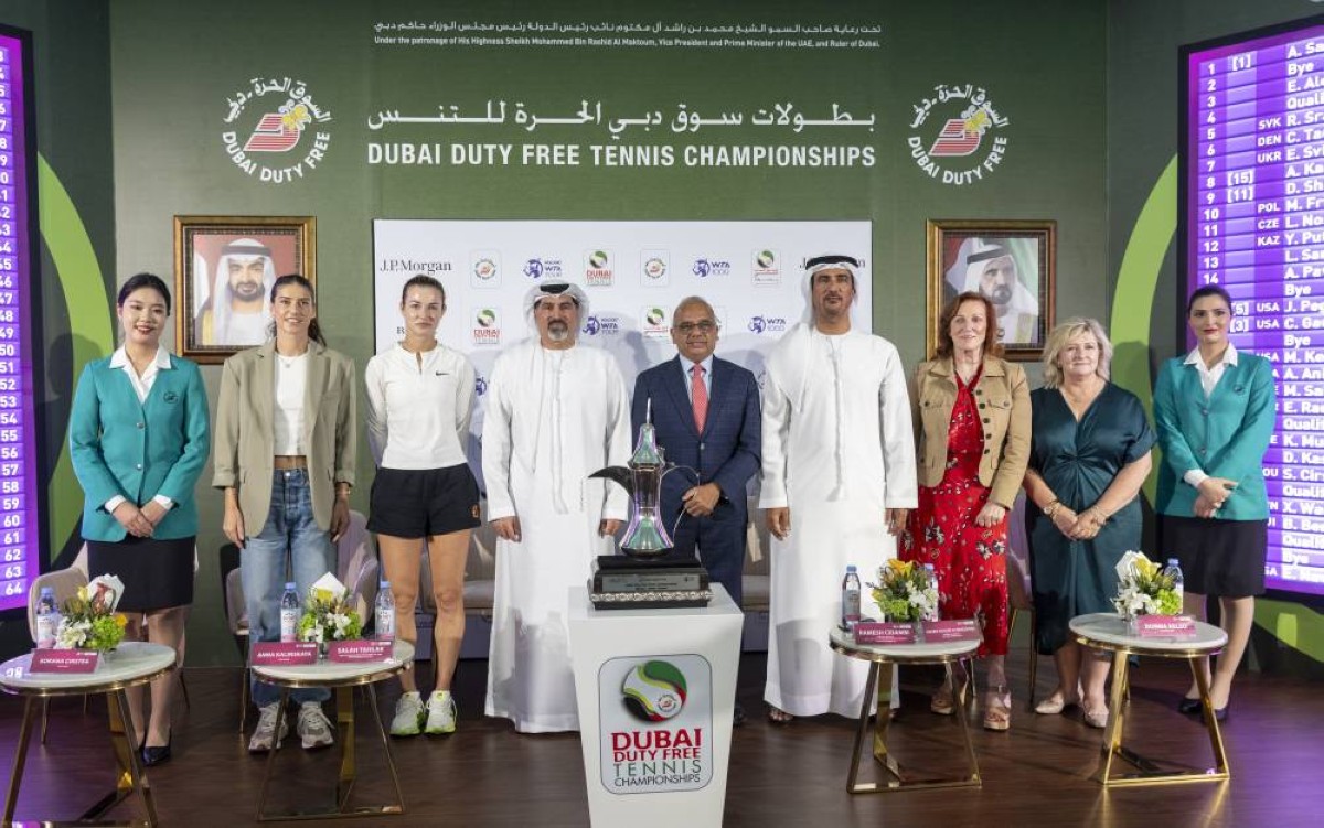 راميش سيدامبي وصلاح تهلك وناصر الرزوقي ودونا كيلسو خلال مراسم القرعة | تصوير: دينيس مالاري