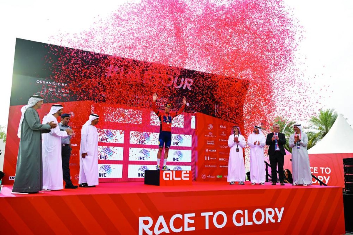 الدراج الإيطالي جوناثان ميلان يتألق في افتتاحية «طواف الإمارات 2025»