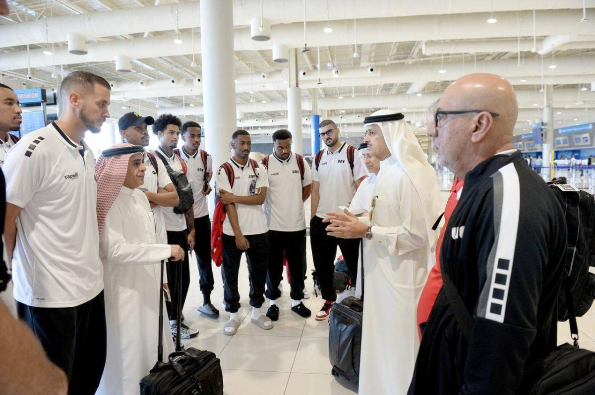إسماعيل القرقاوي في وداع بعثة منتخب السلة