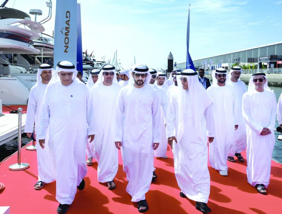 الشيخ حمدان بن محمد يزور معرض دبي العالمي للقوارب في دبي هاربر، تصوير: محمد هشام