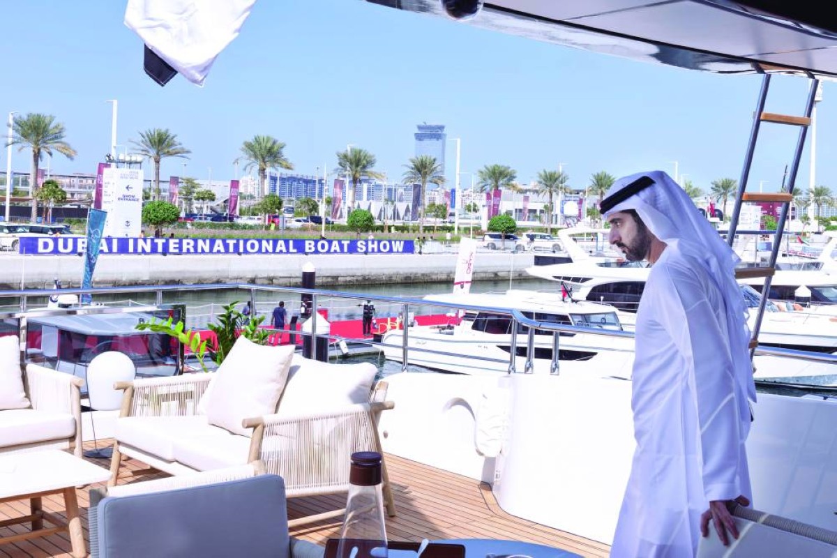 الشيخ حمدان بن محمد يزور معرض دبي العالمي للقوارب في دبي هاربر، تصوير: محمد هشام