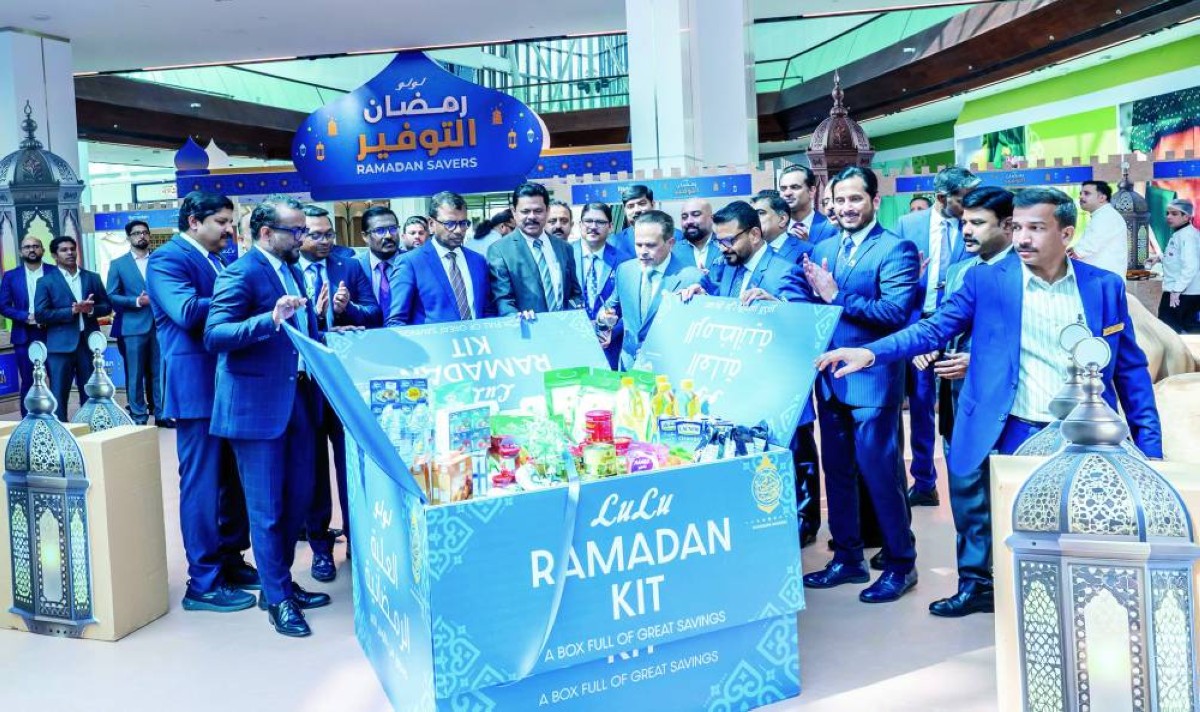 خلال إطلاق العروض والخصومات الضخمة