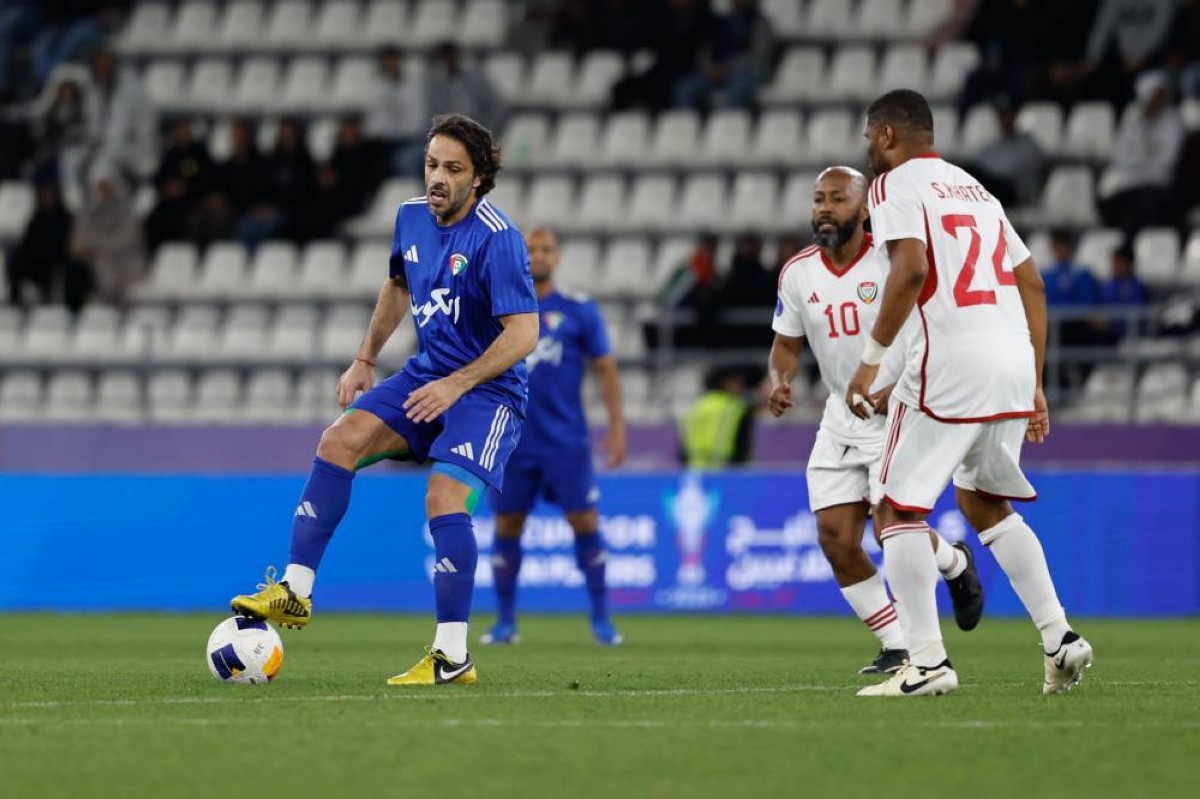 "أبيض القدامى" يفرط في فوز مستحق أمام "الأزرق"