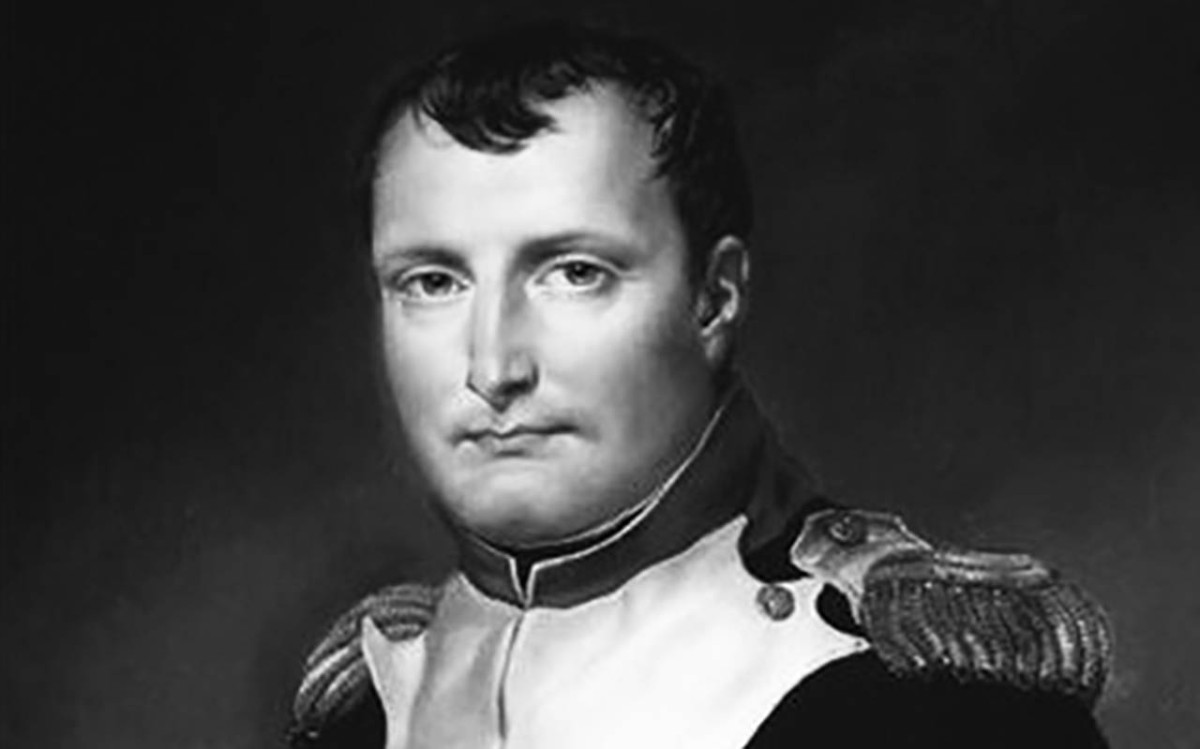 1815 نابليون بونابرت يهرب من منفاه بجزيرة ألبا.

