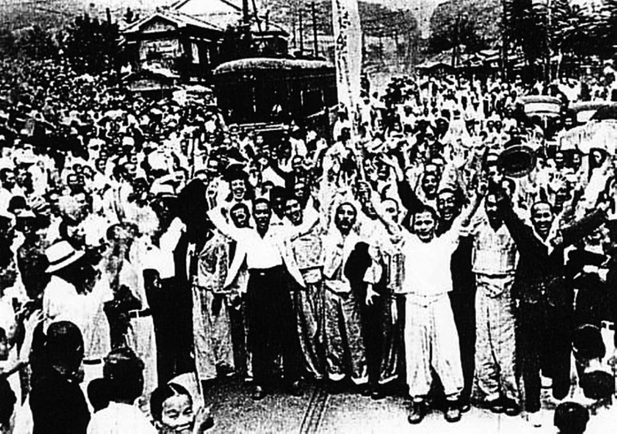 1919 -  اندلاع الثورة في كوريا.
