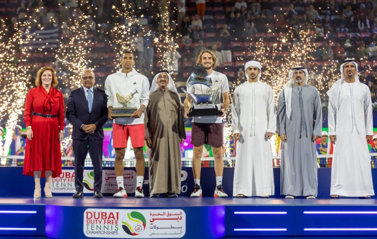 حشر بن مكتوم يتوج تسيتسيباس بطلاً لـ«تنس دبي»