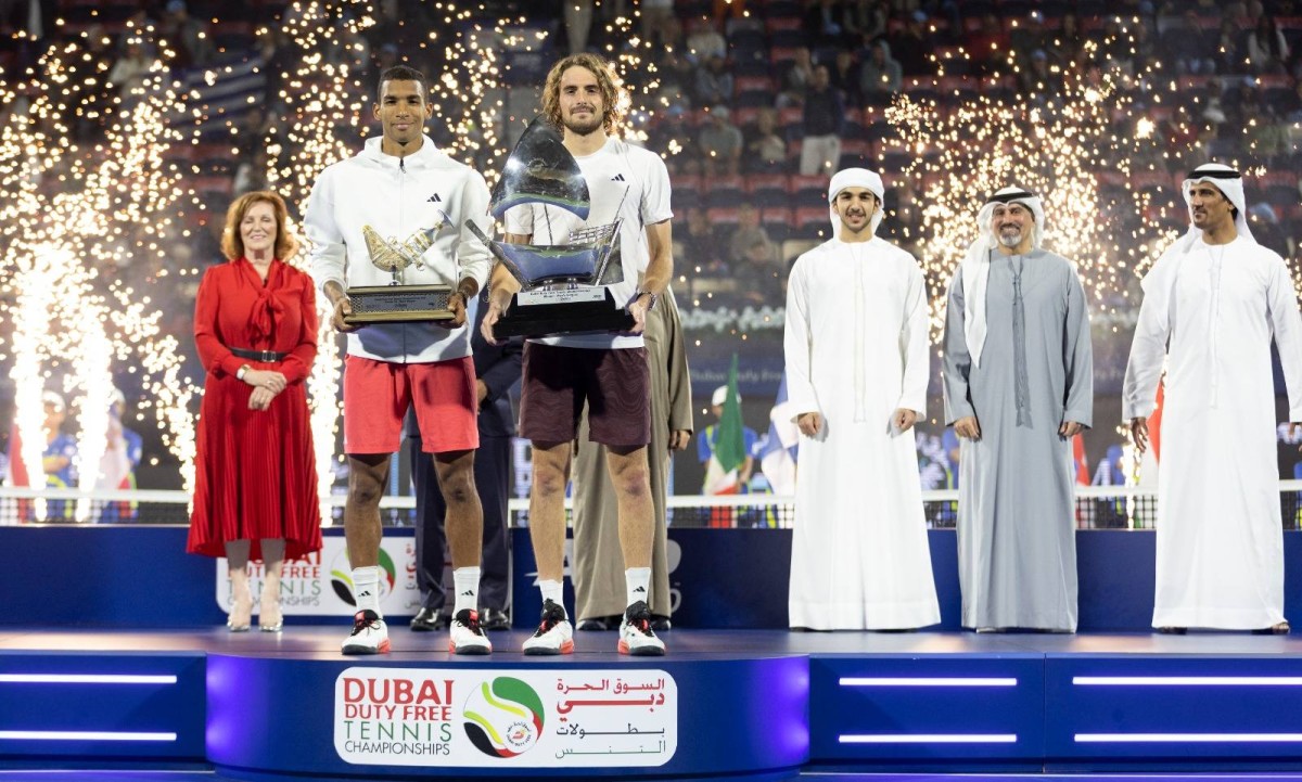 حشر بن مكتوم يتوج تسيتسيباس بطلاً لـ«تنس دبي»