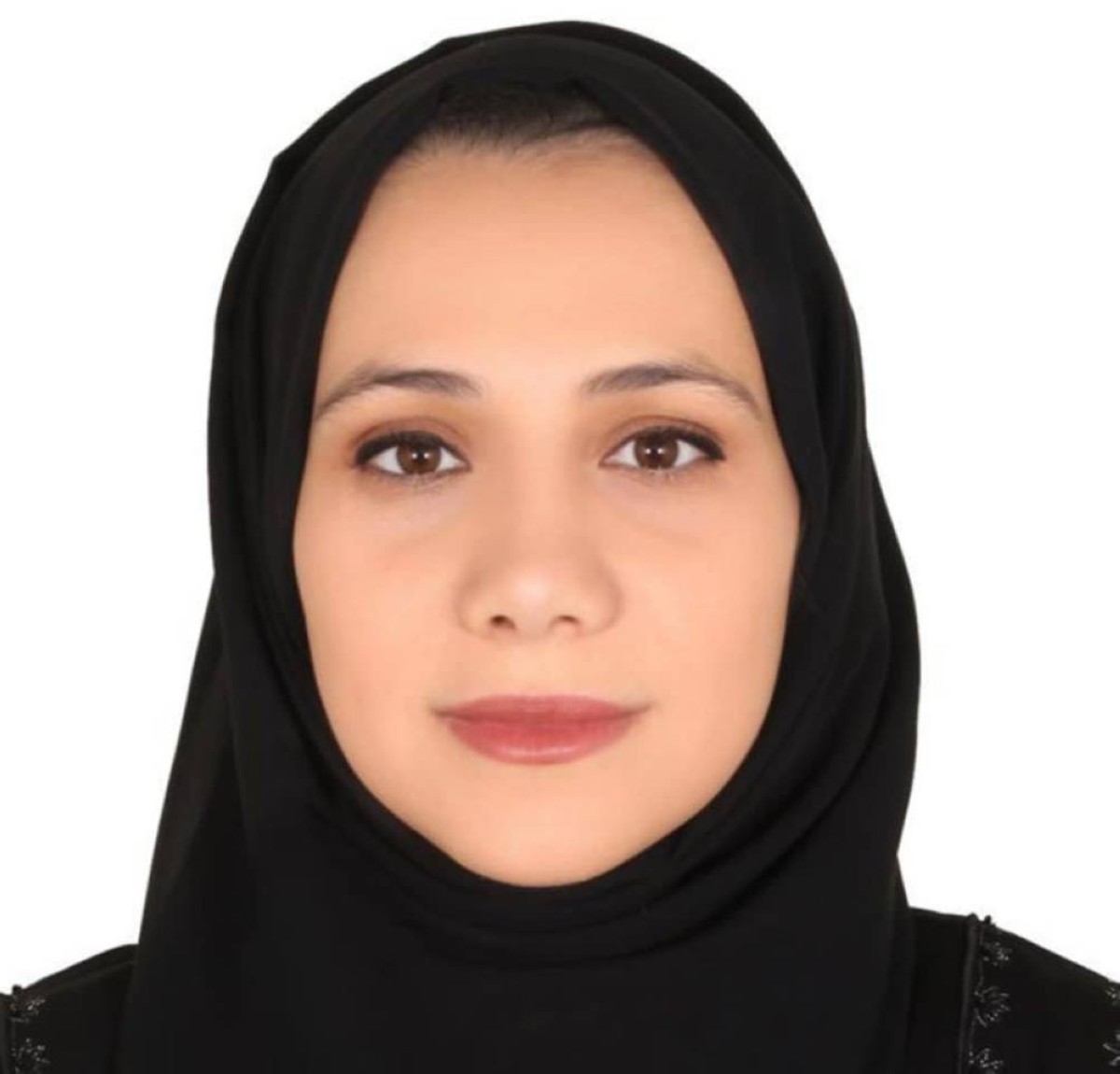  حنان البوادي
