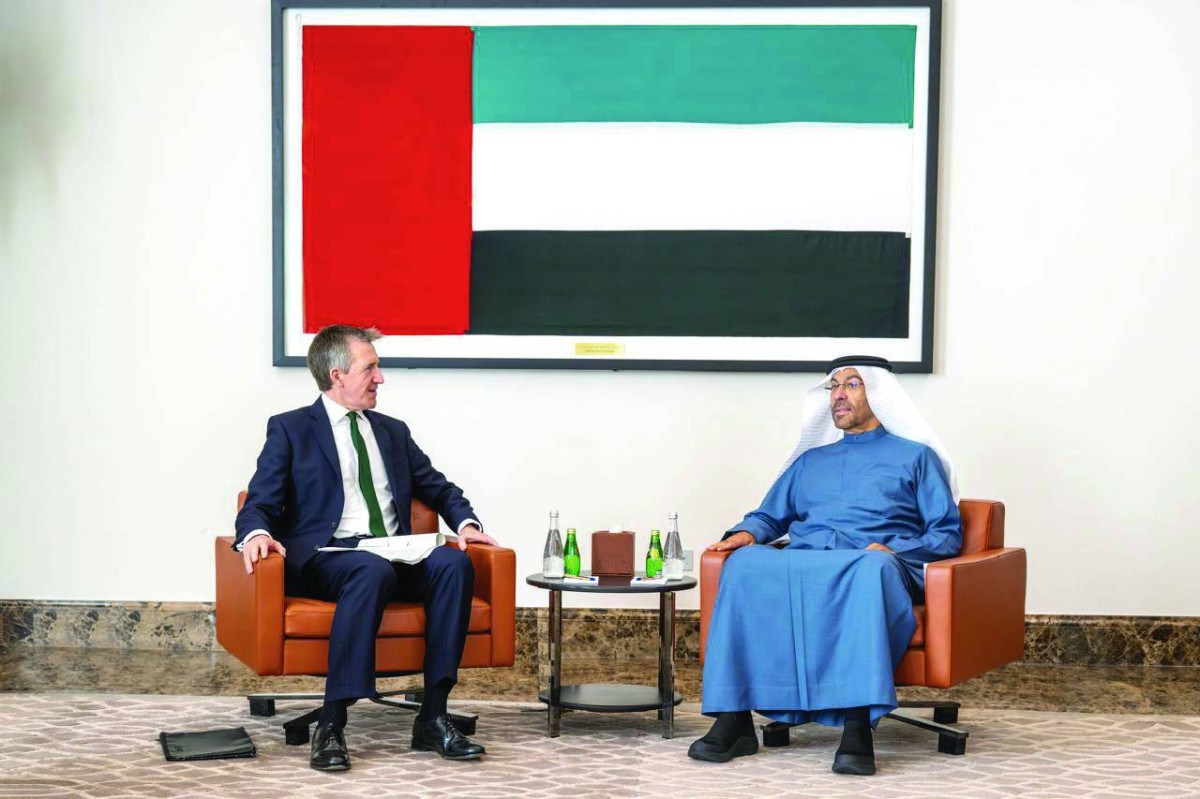 أحمد الصايغ خلال لقائه دان جارفيس