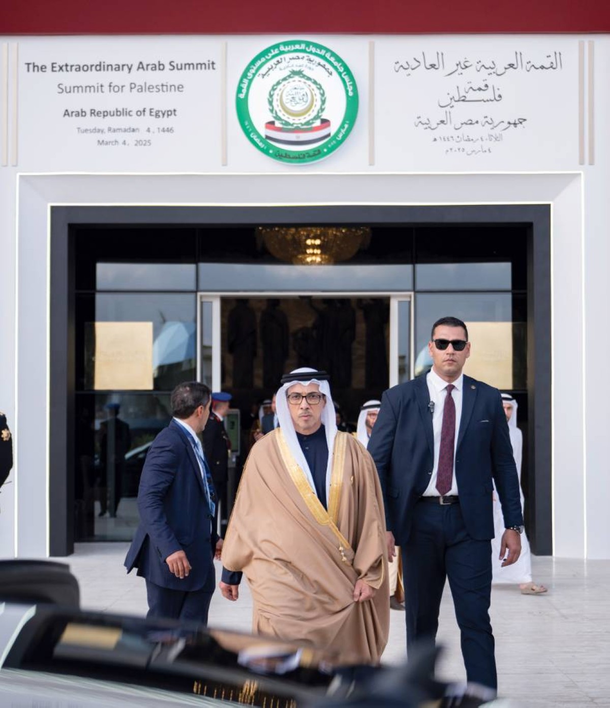 سموه خلال حضوره للمشاركة في أعمال القمة