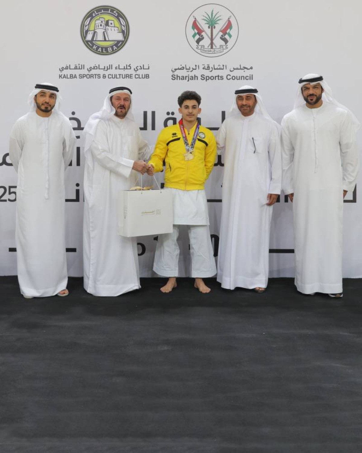 افتتاح بطولة سلطان بن سعيد للكرة الطائرة الرمضانية بنادي كلباء