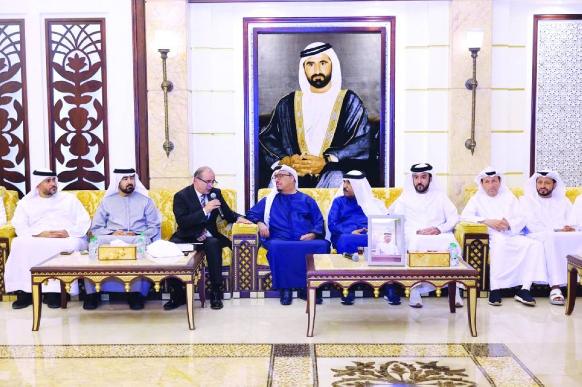 ضاحي خلفان والحضور خلال المجلس