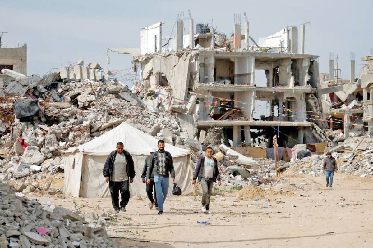 آثار الدمار الذي خلفه القصف الإسرائيلي في رفح جنوب قطاع غزة