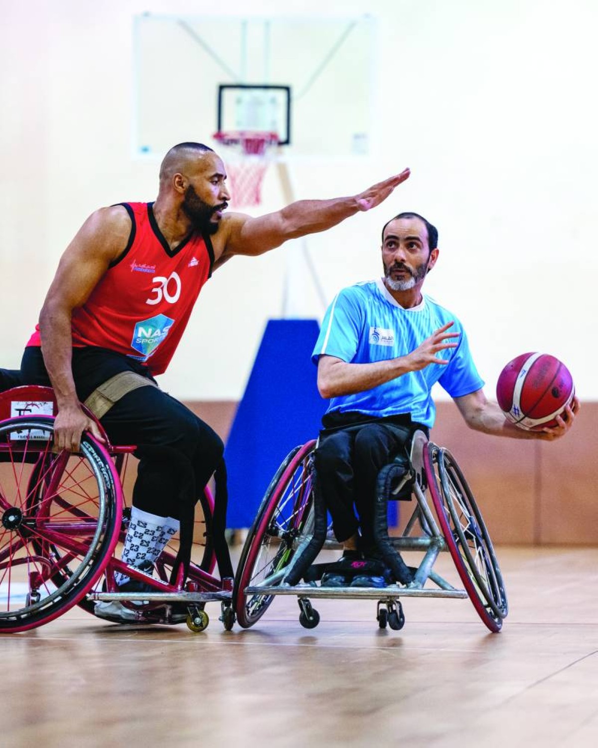 تنافس قوي في سلة الكراسي | البيان