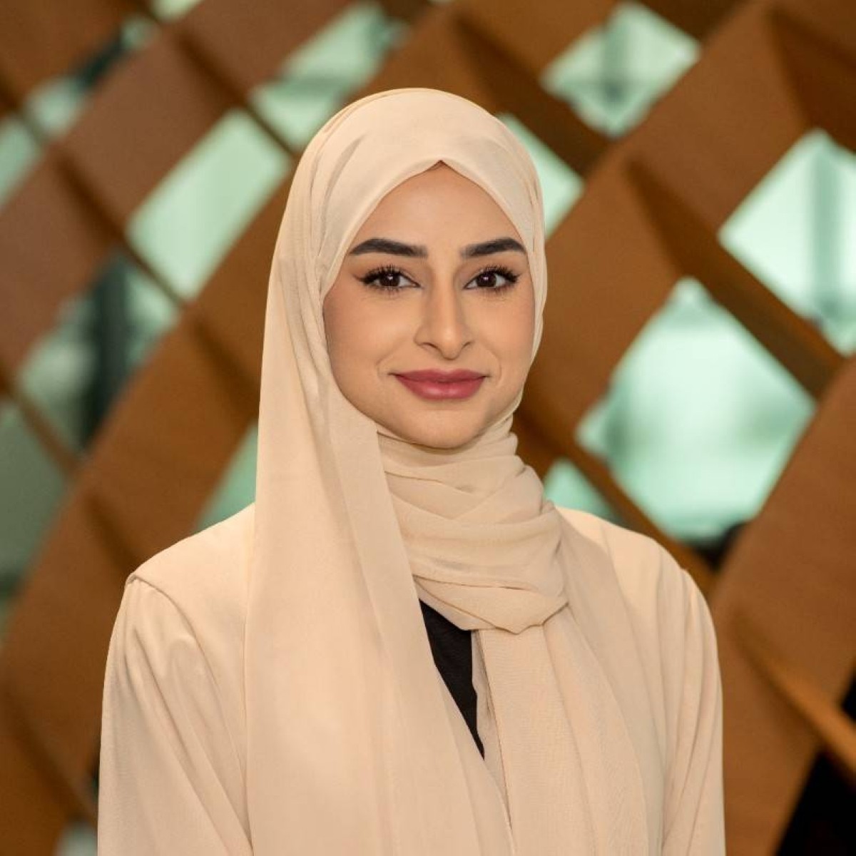 لطيفة عيسى بن حيدر