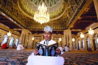 «قرنقشوه».. تقاليد عمانية تُحيي رمضان بفرح وروحانية