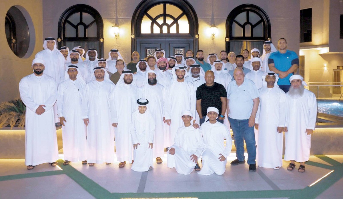 عبدالله الشرقي يتوسط الحضور