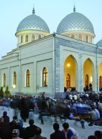 رمضان في أوزبكستان.. تقاليد وإرث إسلامي عريق