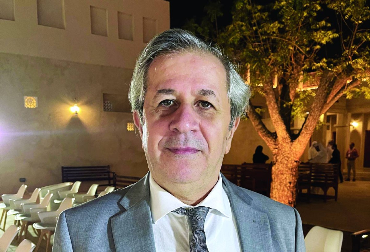 
مأمون عبد الكريم 