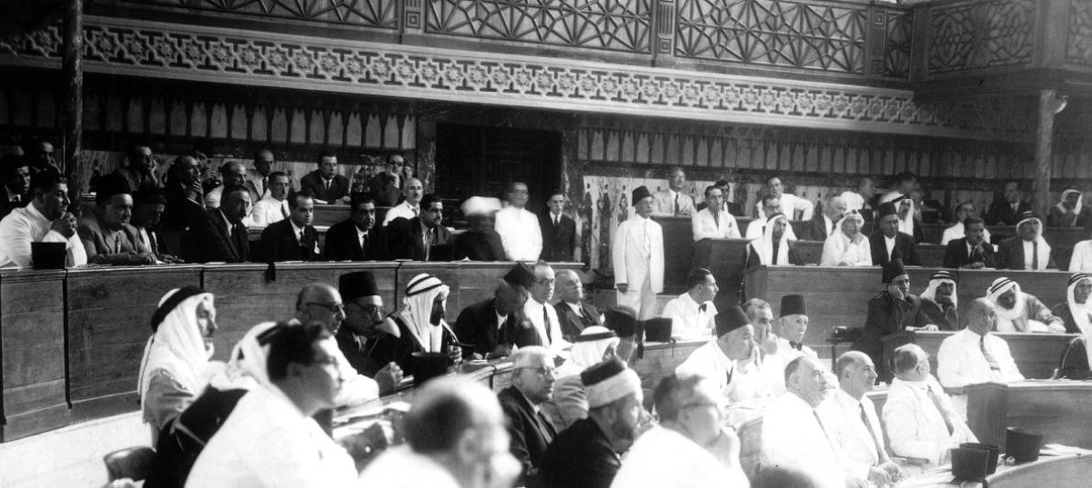1928 إجراء أول انتخابات تشريعية في سوريا لتشكيل جمعية تأسيسية لوضع دستور للبلاد.
