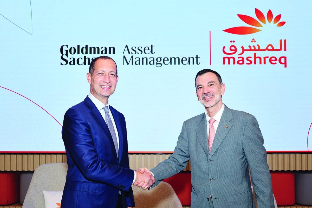 فرناندو موريلو وفادي أبو علي خلال توقيع الاتفاقية