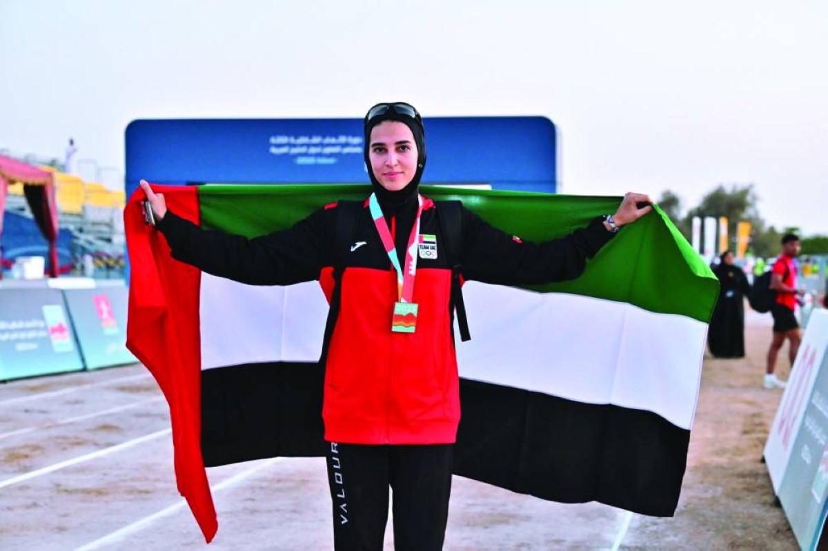 رقية المرزوقي تحتفل بالإنجاز