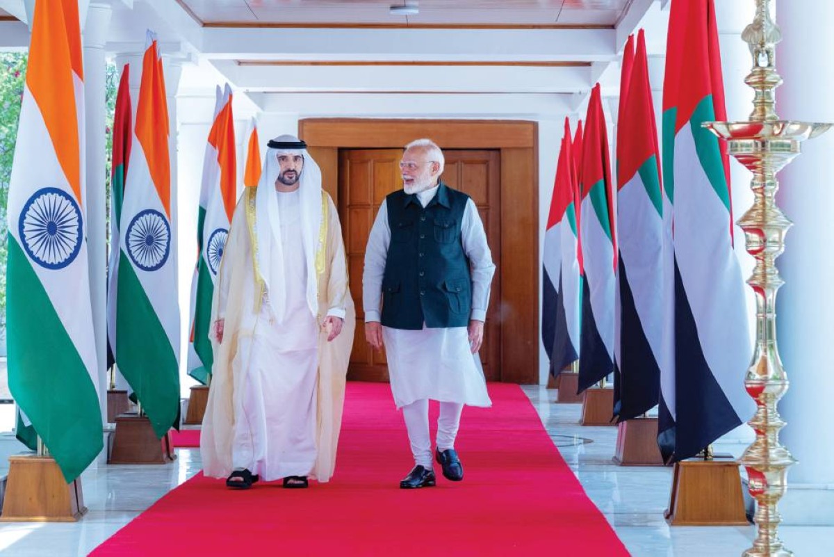 حمدان بن محمد ومودي استعرضا تعزيز علاقات التعاون