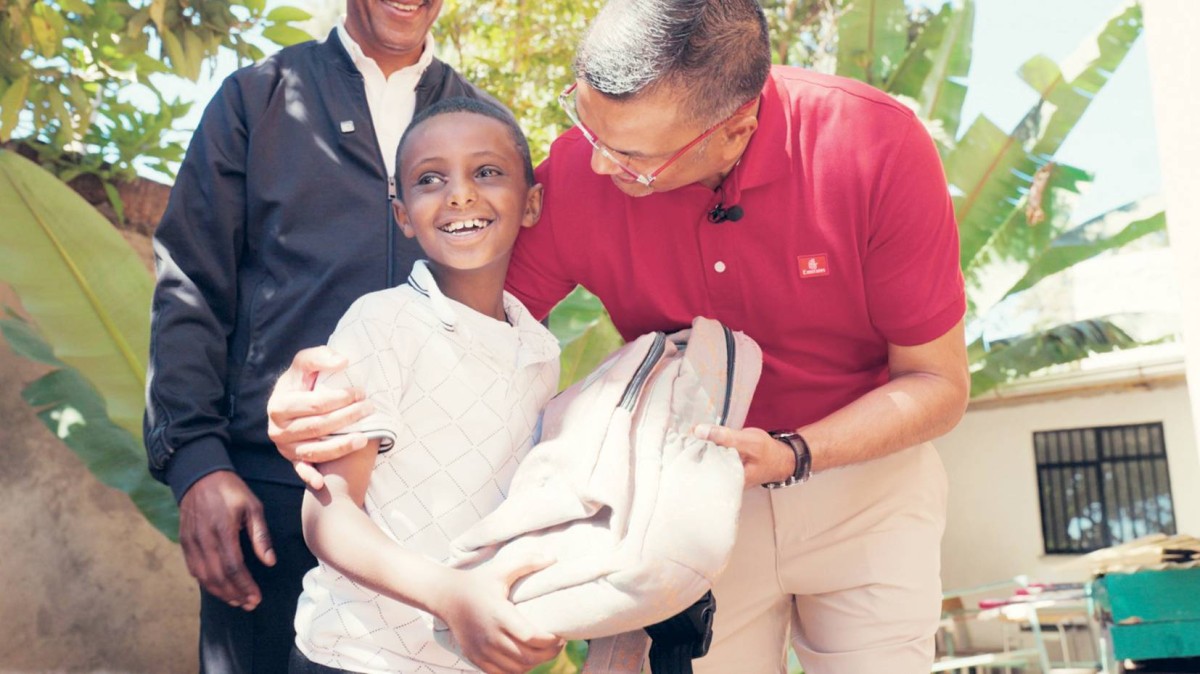 مبادرة «طيران الإمارات» تهدف إلى دعم تعليم الأطفال وبناء جسور تواصل في المجتمعات التي تخدمها