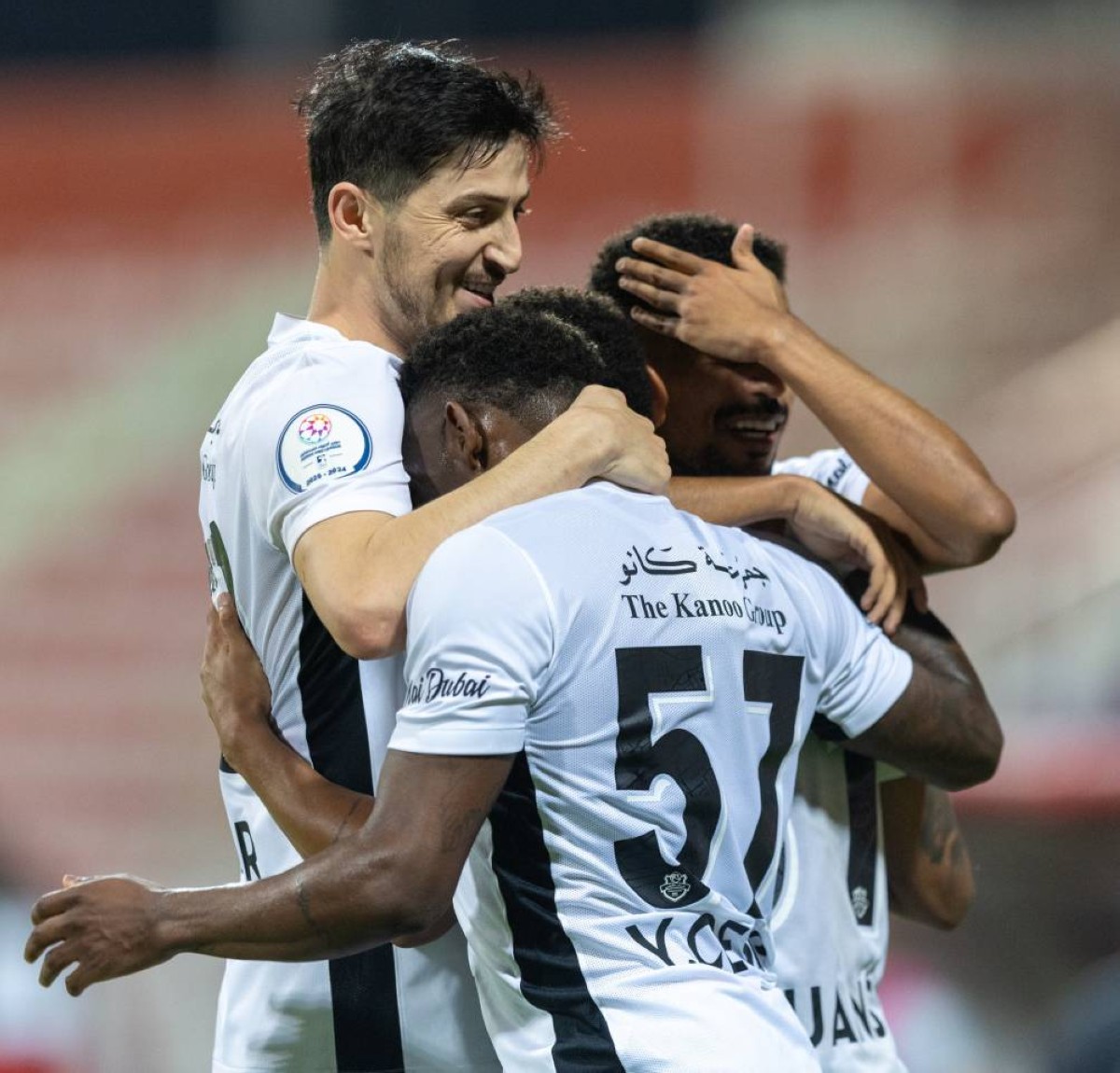 شباب الأهلي وخورفكان