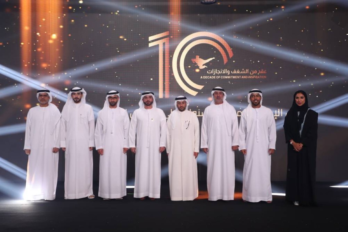 "الشارقة للدفاع عن النفس" يحتفي بعقد من الشغف والإنجازات