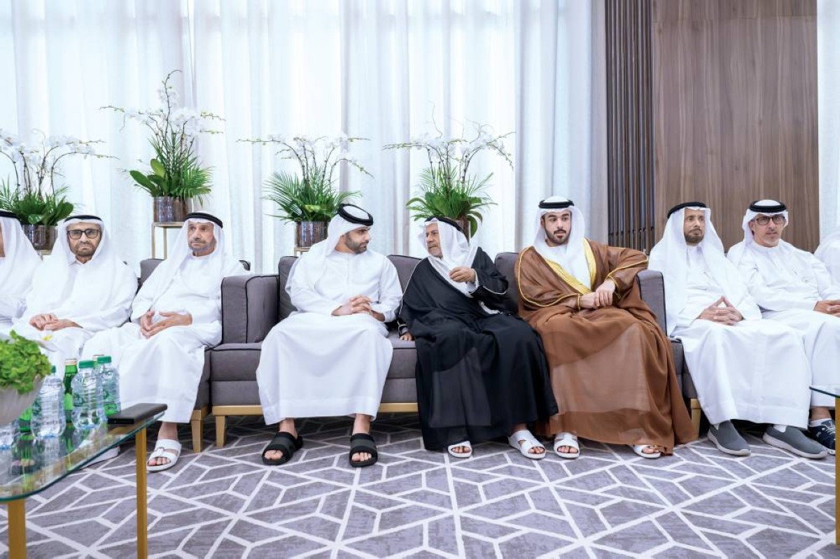 منصور بن محمد خلال حضوره حفل الاستقبال