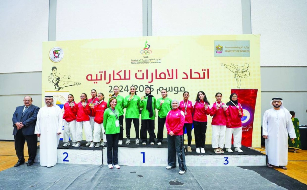 جانب من تتويج بطلات شرطة دبي 