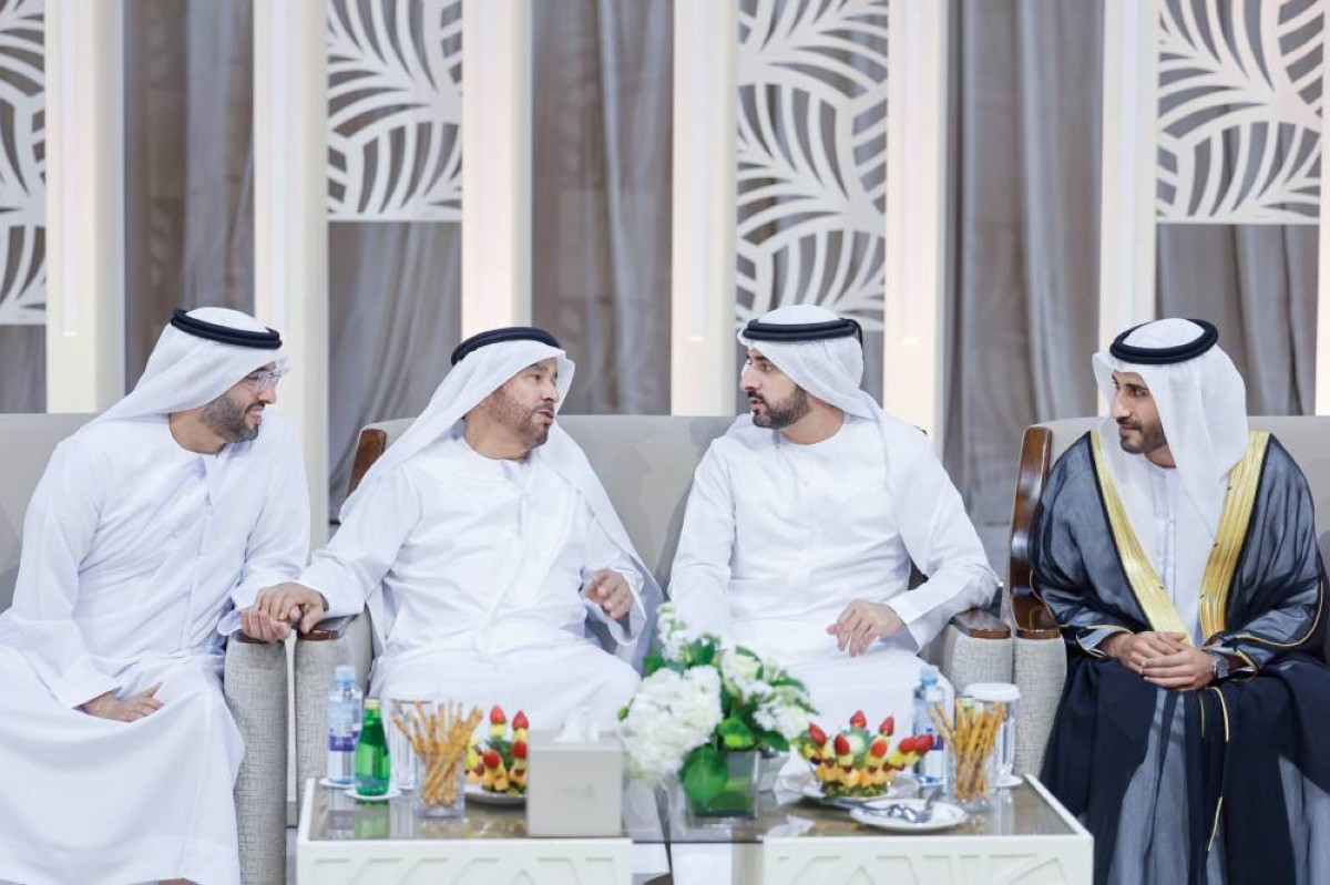 حمدان بن محمد خلال حضوره الحفل