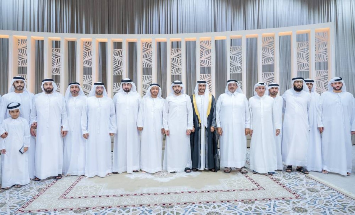  حمدان بن محمد وأحمد بن محمد خلال حضورهما حفل الاستقبال 