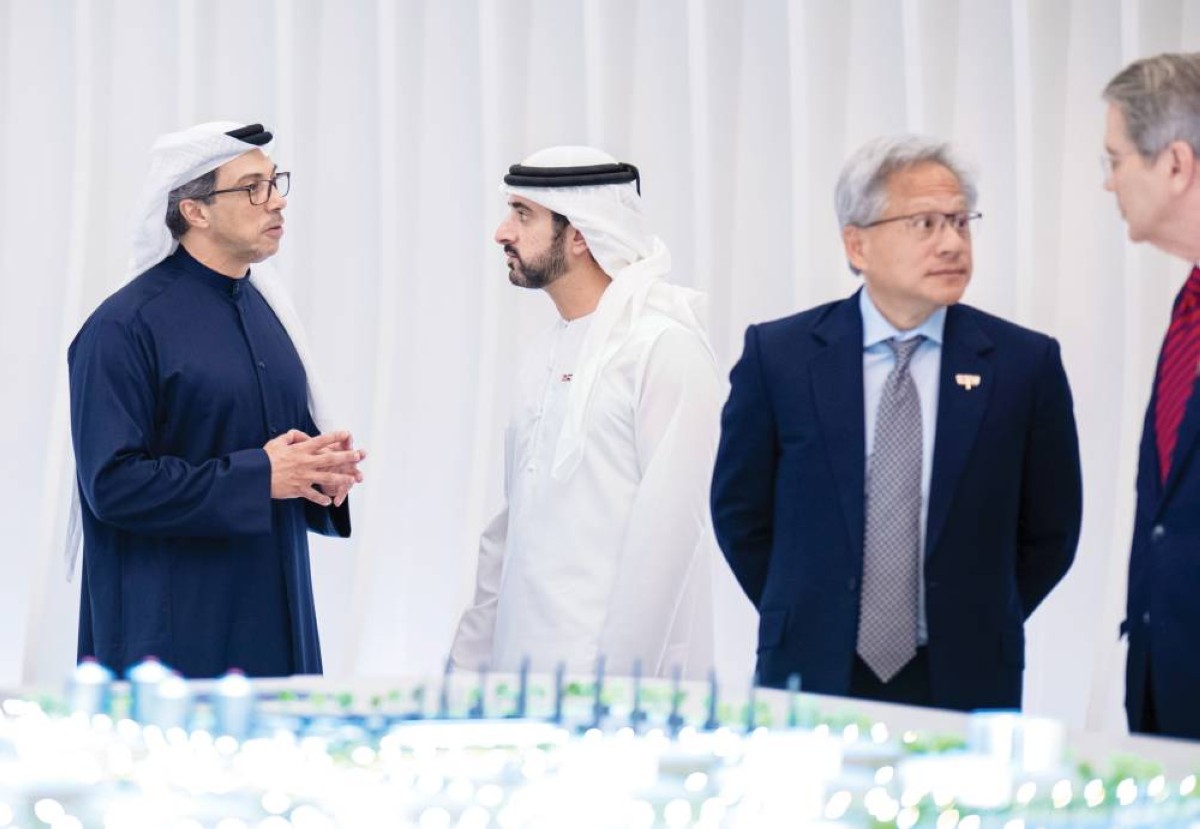  منصور بن زايد في حديث مع حمدان بن محمد 