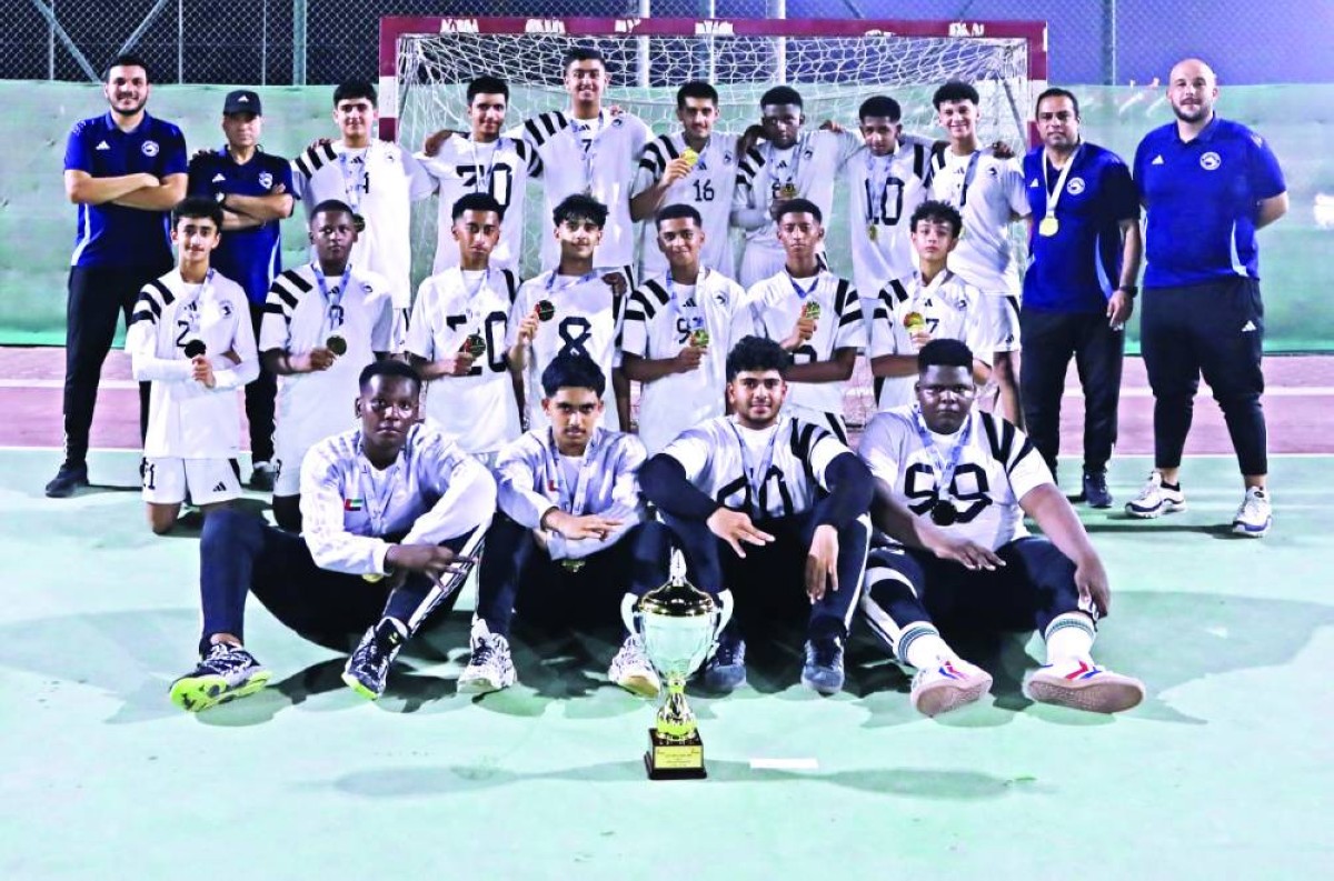 ناشئو الشارقة لليد أبطال الدوري والكأس