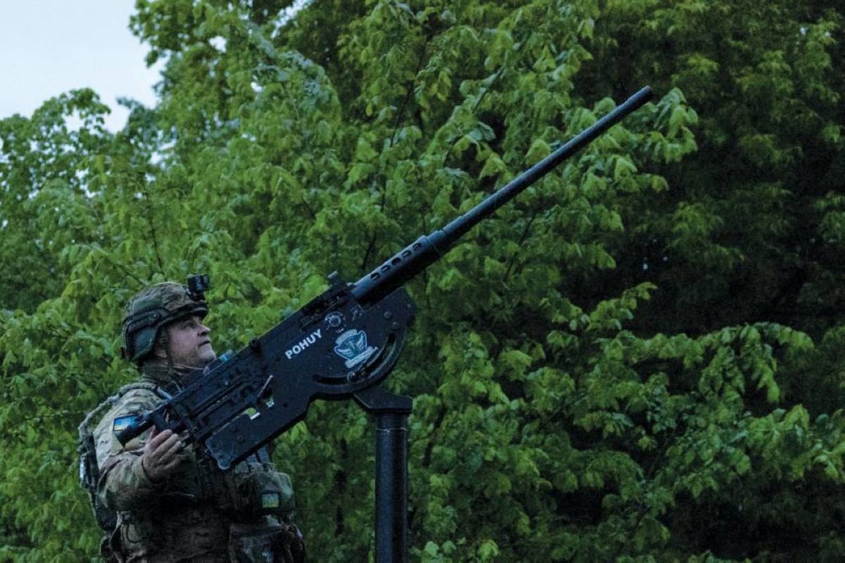 جندي أوكراني على خطوط المواجهة مع القوات الروسية في خاركيف