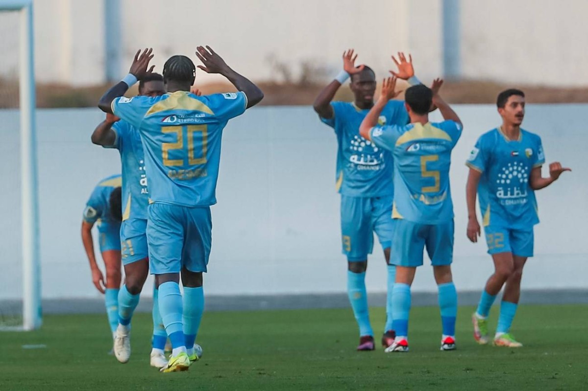 الظفرة بتسعة لاعبين يتخطى مصفوت ويقترب من ملامسة درع الهواة