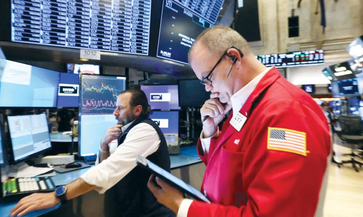 حالة من القلق والترقب تسيطر على المستثمرين في «وول ستريت» 
