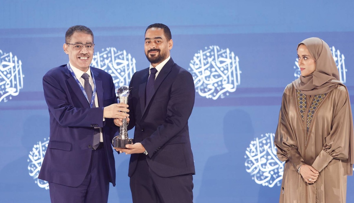 خلال تكريم أحد الفائزين في دورة العام الماضي 